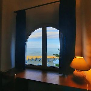 Studio con letto king size